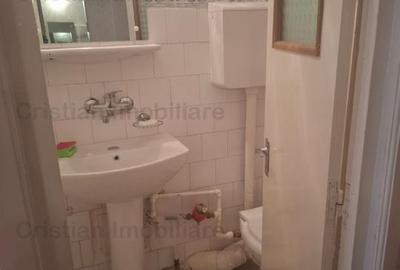 Ultracentral Calarasi-Bariera Apart 1 cam 40mp Mobilat Utilat etaj intermediar - 9