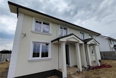 Duplex deosebit - personalizare interioara - zona in plina dezvoltare - 2