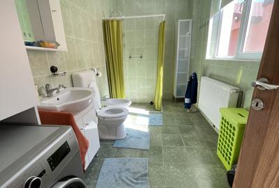 Casa cu teren frumos si garaj zona Mehala - 9