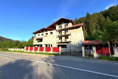 Investiție montană: motel + restaurant, ~20 camere, zona Bicaz–Durău - 2