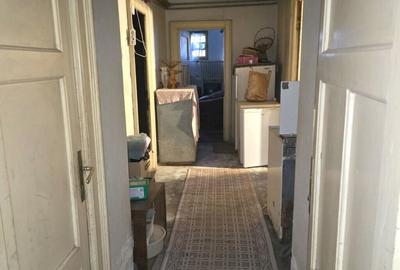 Casa Dristorului - Rond Baba Novac - Piata Alba Iulia - teren 538mp - 11