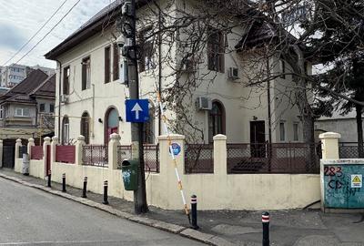 Vila exceptionala situata in zona Kiseleff - singur curte - 1