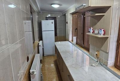 Apartament 2 camere, decomandat,  Targu-Jiu,  Shopping City. - 3