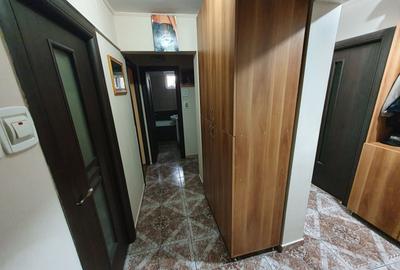 Apartament 3 camere decomandat Vest - Ploiesti - 13
