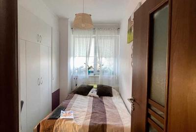 Apartament cu 3 camere semidecomandat în Mărăști