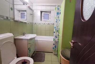 Etaj 2 Ap 2 Camere Decomandat 58mp zona Nicolina - 2