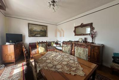 Apartament 3 camere decomandate zona Piata Hermes. - 1