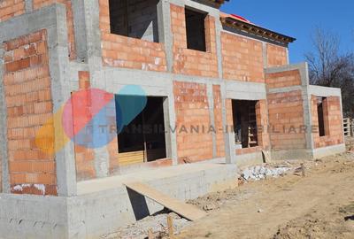 Casa individuala 6 camere, 176 Mp, teren 1100 Mp, zona Salicea - 15