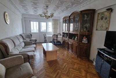 4 camere Chișinău decomandat,centrală,et. 5,an 1981,105 mp - 1