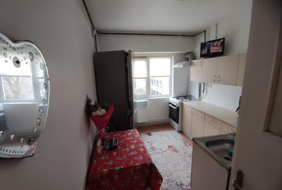 Apartament 3 camere decomandat - Tomis Nord - 500 euro/luna (Cod E2+E7) - 5