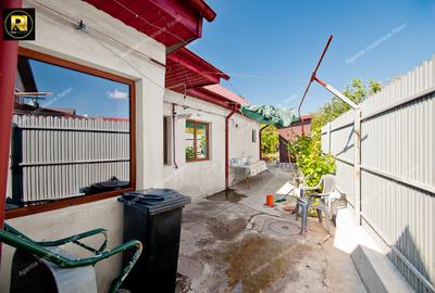 Vanzare casa situata in Galati, langa Sp. Militar, 4 camere, cu teren 280 mp - 1