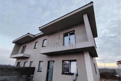 Duplex langa centura -  spatii generoase- zona f buna - 2