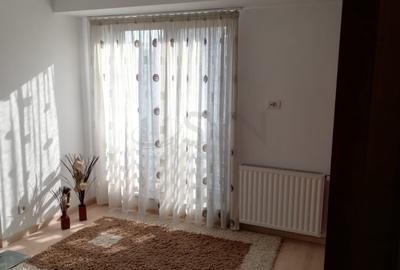 REA0041039 Apartament 3 camere Decebal l Imobil 2009 - 9