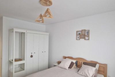 Apartament de 2 camere, 56 mp, 2 parcări, centrala, balcon, La Foresta Tunari - 4