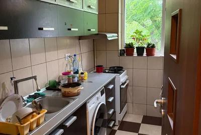 Apartament 2 camere, semidecomandat, 60 mp, balcon, metrou, Titan - 3