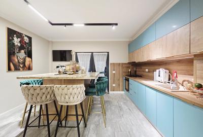 Proprietate modern finisata mobilata si utilata situata in oras - 1