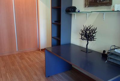 2 camere ideal investitie/regim hotelier metrou Piata Romana langa scara - 3
