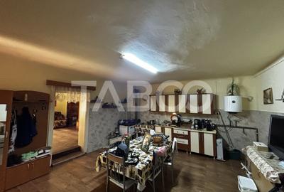 Casa cu gradina de vanzare  , curte + pivnita zona Terezian Sibiu - 8