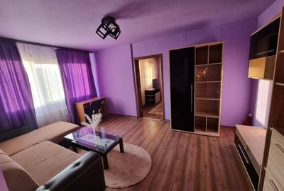 Apartament cu 2 camere, zona Podu Ros - 2