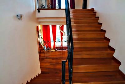 Vilă spectaculoasă cu vedere la mare – zonă exclusivistă Trandafirul - 15