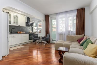 Apartament cu 2 camere semidecomandat, mobilat în Dorobanți