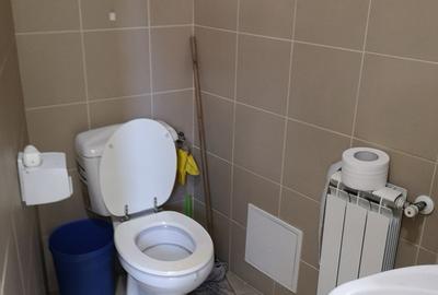 Spatiu cu expunere foarte buna in statia STB - 5