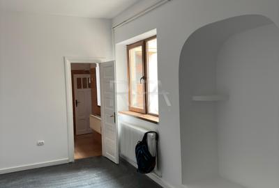 Casa 3 Camere - 95mp - ideală pentru activitate comercială - 4