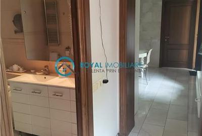 Royal Imobiliare - Inchiriere apartament in vila cu gradina - 8