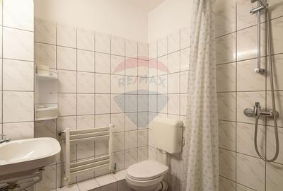 Comision 0 %! Pensiune cu 12 camere de vânzare, str. De Mijloc! - 19