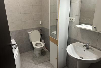 Inchiriere Apartament 3 camere Militari Residence str Tineretului - 16