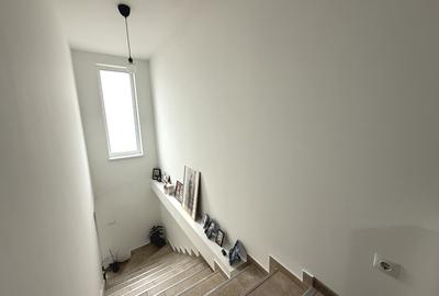Casa Individuala de vanzare | DEALUL FURCILOR| 220 MP UTILI | 1580 MP TEREN. - 12