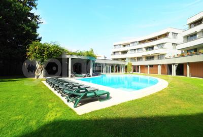 Apartament cu 3 camere semidecomandat, mobilat în Iancu Nicolae