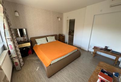 Casă de vânzare în Lipănești - Construcție modernă, teren generos - 8