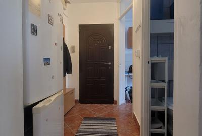 Garsonieră decomandată în Astra