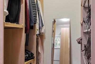 Vila de lux in apropiere de Cambridge School | Curte superba - 25