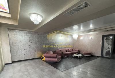 Casă individuală cu 7 camere în Lipovei