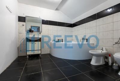 Casă cu Spațiu Comercial in Neamț - 19