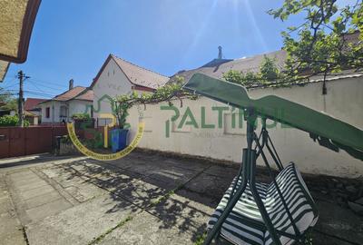 Apartament 3 camere de vanzare, zona centrala, langa Parcul Sub Arini - 1