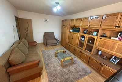 Apartament 2 camere  decomandat , mobilat - 2