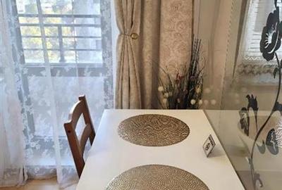 Garsoniera Lux Ambasada Sua - 4