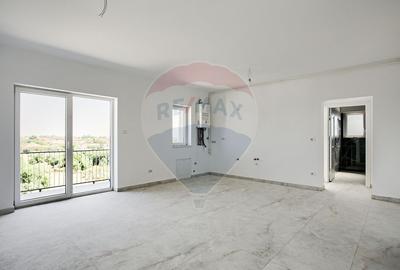 Apartament Nou 3 camere de vânzare  zona Gradiste - 5
