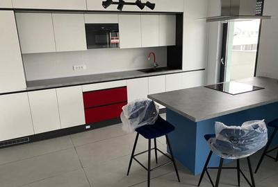 Apartament cu 3 camere semidecomandat în Dumbrăvița
