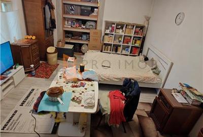 Casa de vanzare si teren 708 mp in zona Victoriei - 3