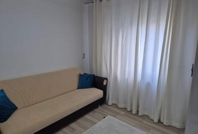 Ap. 3 camere , dec omandat , centrala pe gaz -Torontalului - 8