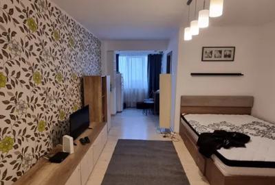 Garsonieră semidecomandată în Costin Georgian