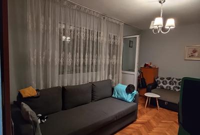 Dristor - Parc IOR - Piata Ambrozie - N Grigorescu Metrou - 3 camere decomandat - 1