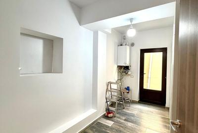 1100 e/ mp - Casa individuala  - 700 mp teren - la asfalt - Sacalaz - 8