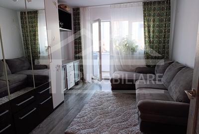 Apartament cu 3 camere decomandat în Dâmbu Pietros