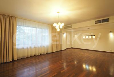 Apartament spatios cu 3 camere | 60mp gradina | garaj - 1