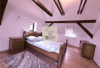 Casa ultracentrala complet renovata 6 camere 3 bai Cisnadioara - 24
